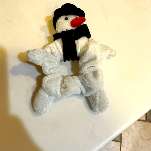VTG SNOWMAN PLUSH SCRUNCHIE SFT BRACELET WRISTLET HAIR DOOR KNOB DECOR CHRISTMAS - Picture 3 of 4